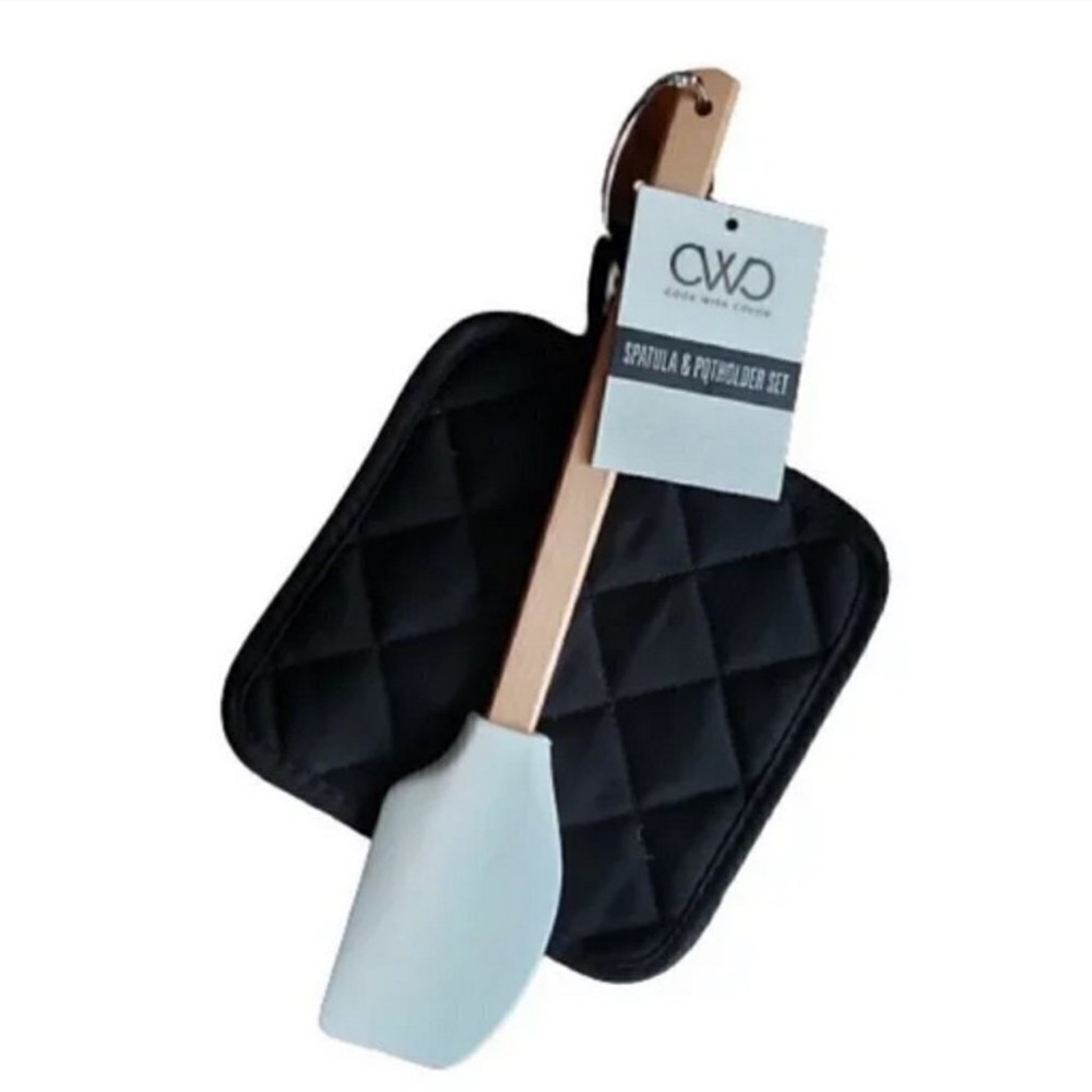 Kitchen Set Includes cutting mat set, potholder, spatula and Ice cube tray - Picture 8 of 12